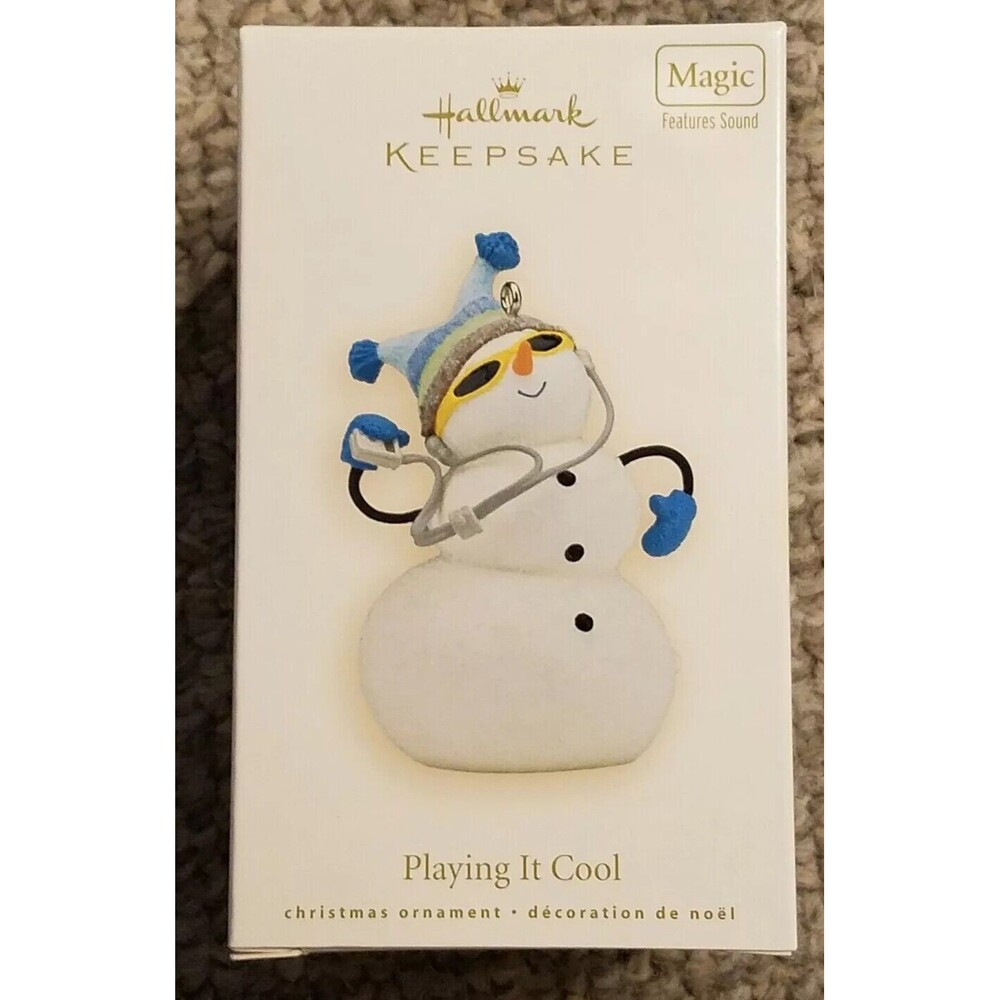Hallmark PLAYING IT COOL SOUND ORNAMENT 2008